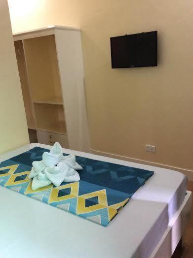 Joaquinn'S Bed And Breakfast El Nido Room photo